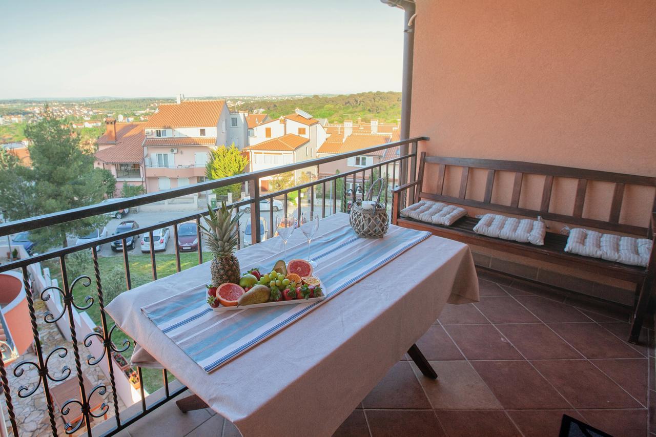 Apartment Rizzi PUY Exterior foto